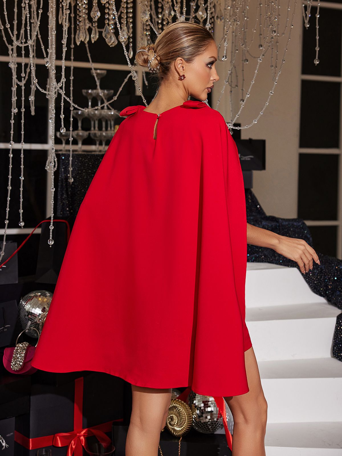 Mini Abito con Cappotto e Fiocco Faustina