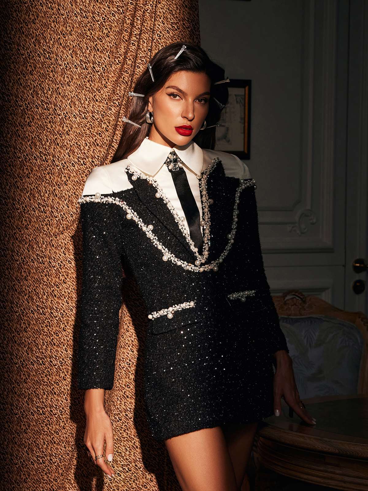 Abito Galilea con Collo Decorato in Paillettes