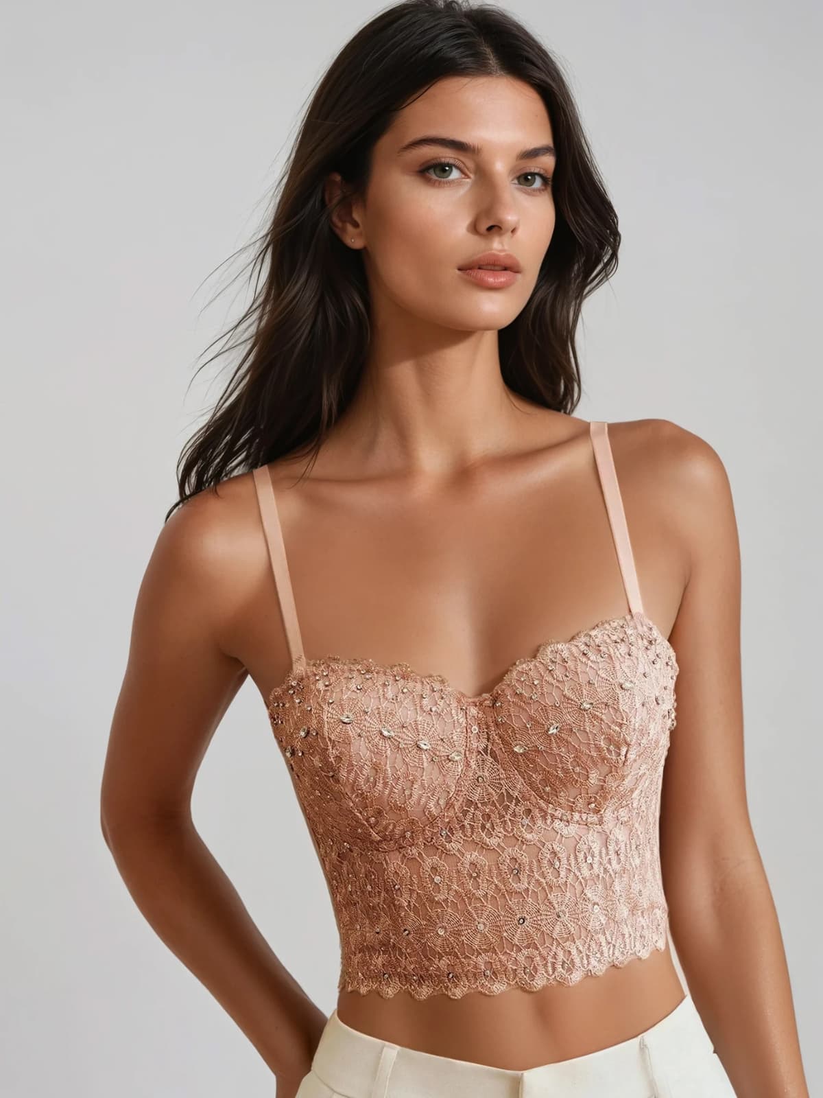 Tenvor Top Corto con Spaghetti e Decorazioni in Strass