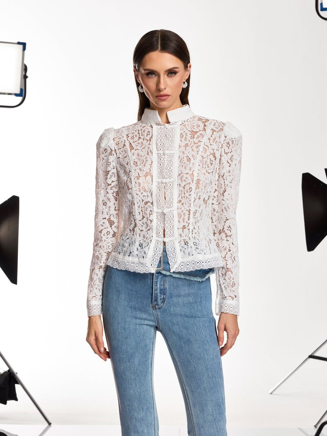 Top Danesha in Pizzo a Maniche Lunghe