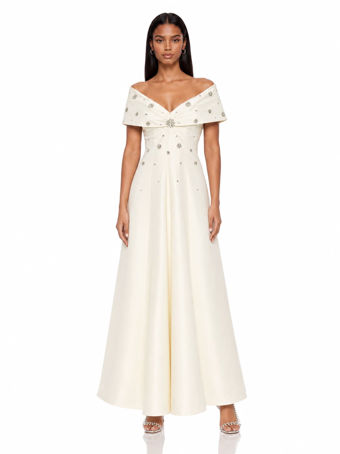 Abito Maxi Svasato Delvara con Scollo a V e Cristalli