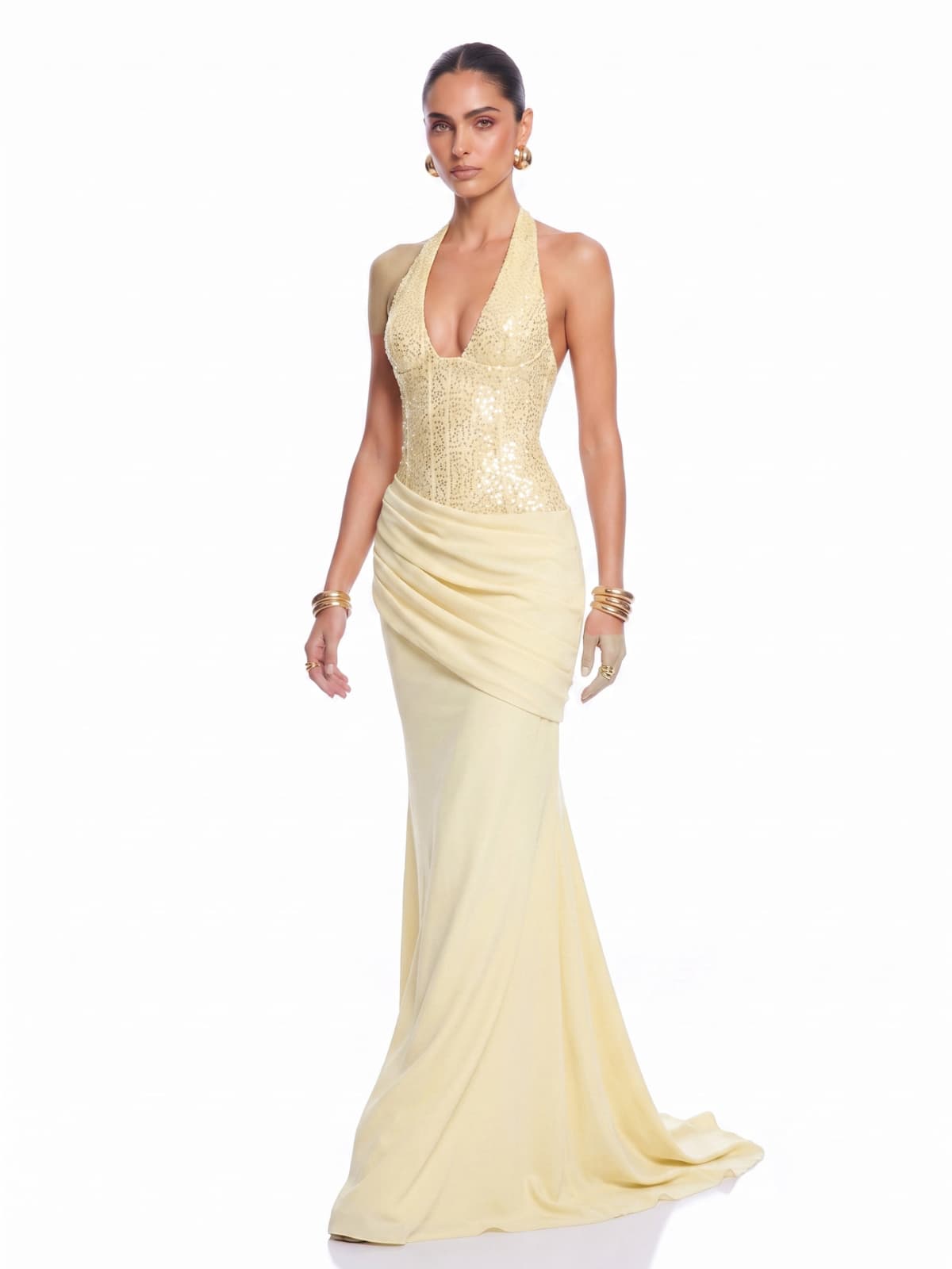 Abito Maxi Giallo con Collo Halter e Paillettes