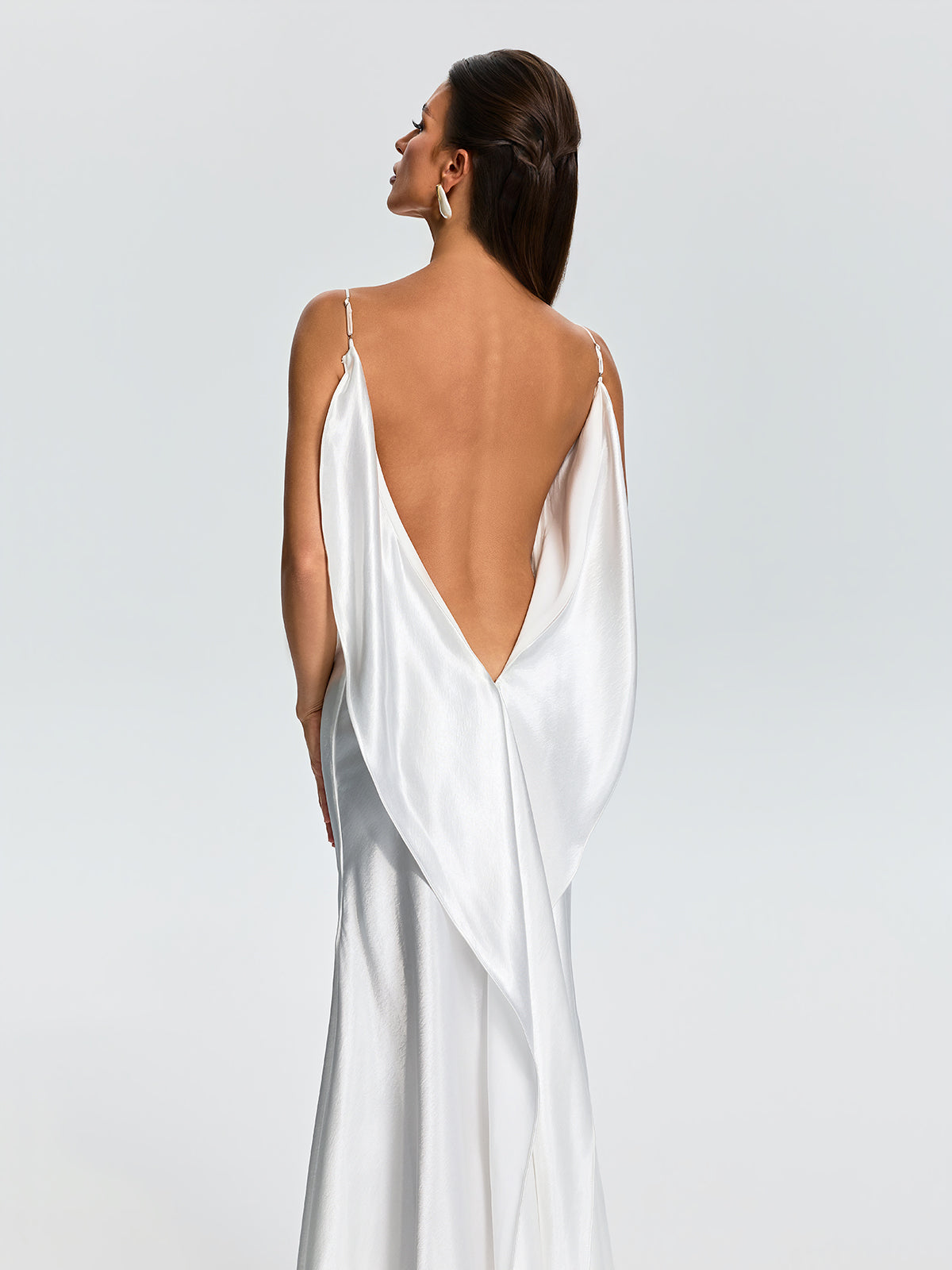 Maxi Abito in Satin Senza Schiena Farica