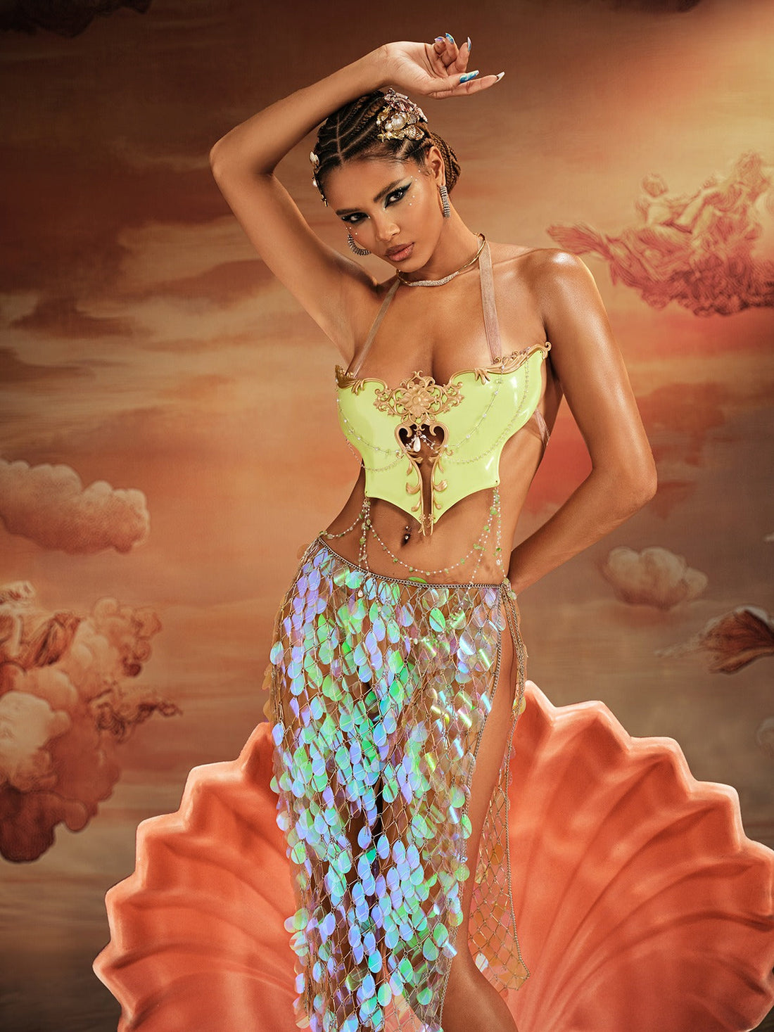 Kaelrix Verde: Top in Maglia con Collo Halterneck e Dettagli a Catena