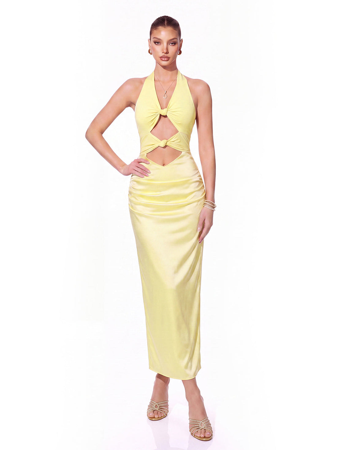 Abito Maxi in Satin con Cutout e Collo Halter