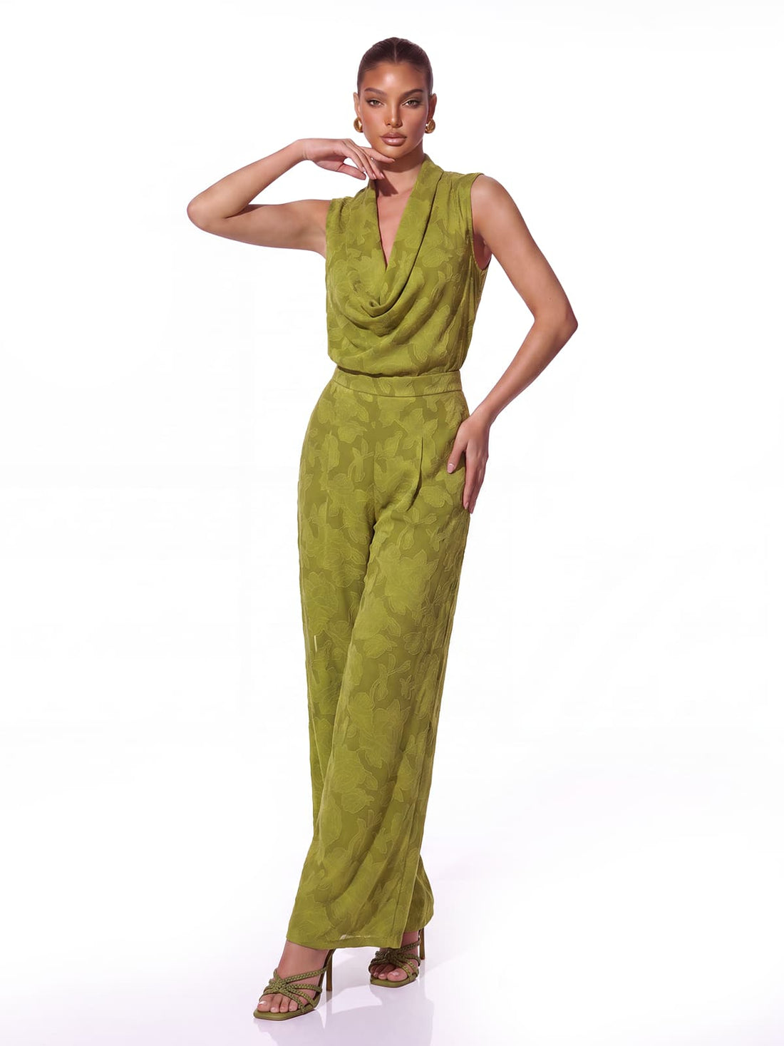 Completo di Pantaloni Floreali con Collo a Cowl Yvelin